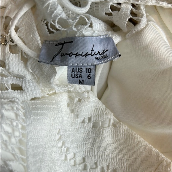 Elegant White Fringe Dress - Picture 6 of 6